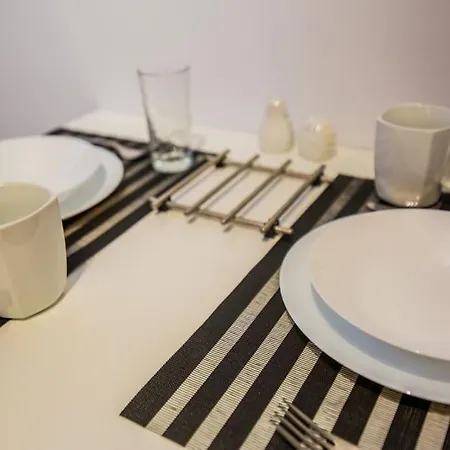 2 Bedrooms Close To Metro Dafni In Athens